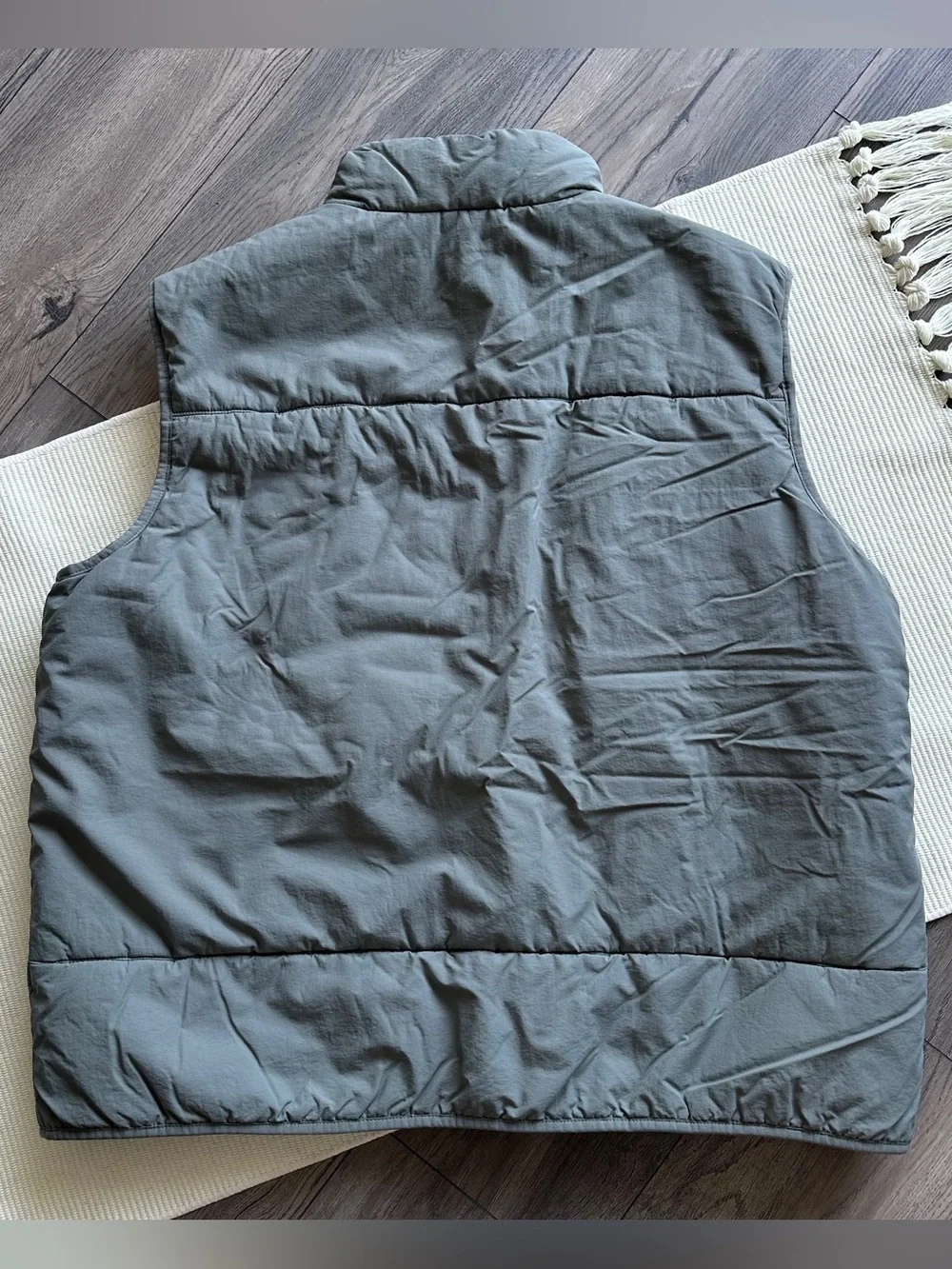 Banana Republic Matcha Latte Green Puffer Vest